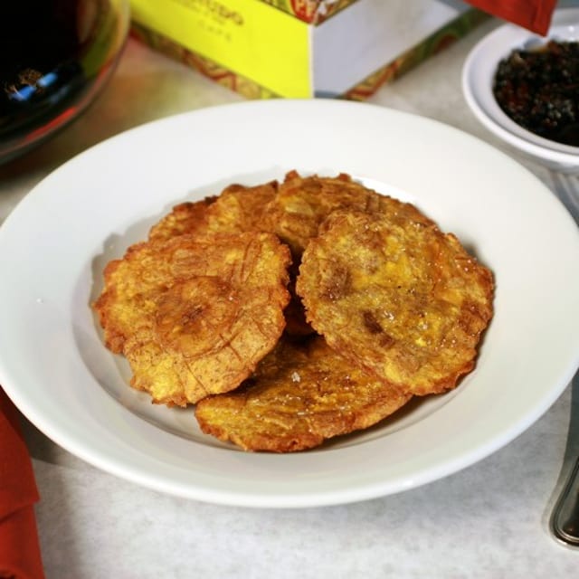 Tostones.